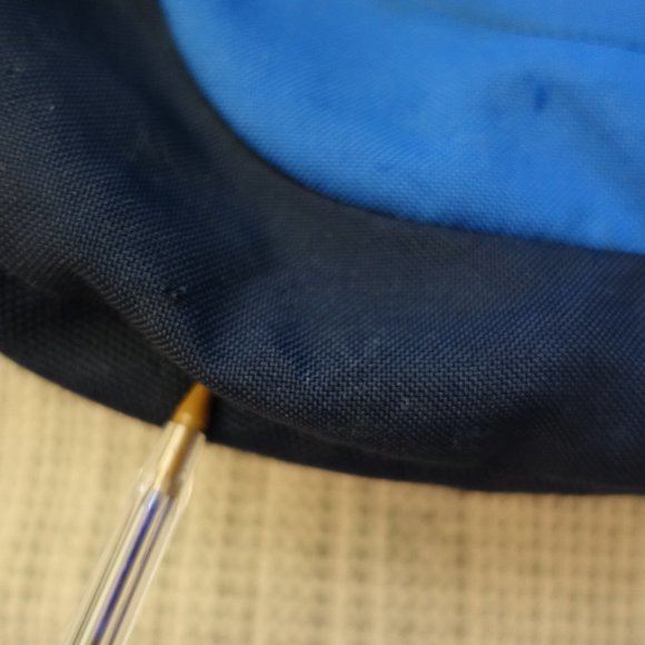 The North Face Haystack Backpack Blue 31.5L - Picture 7 of 8